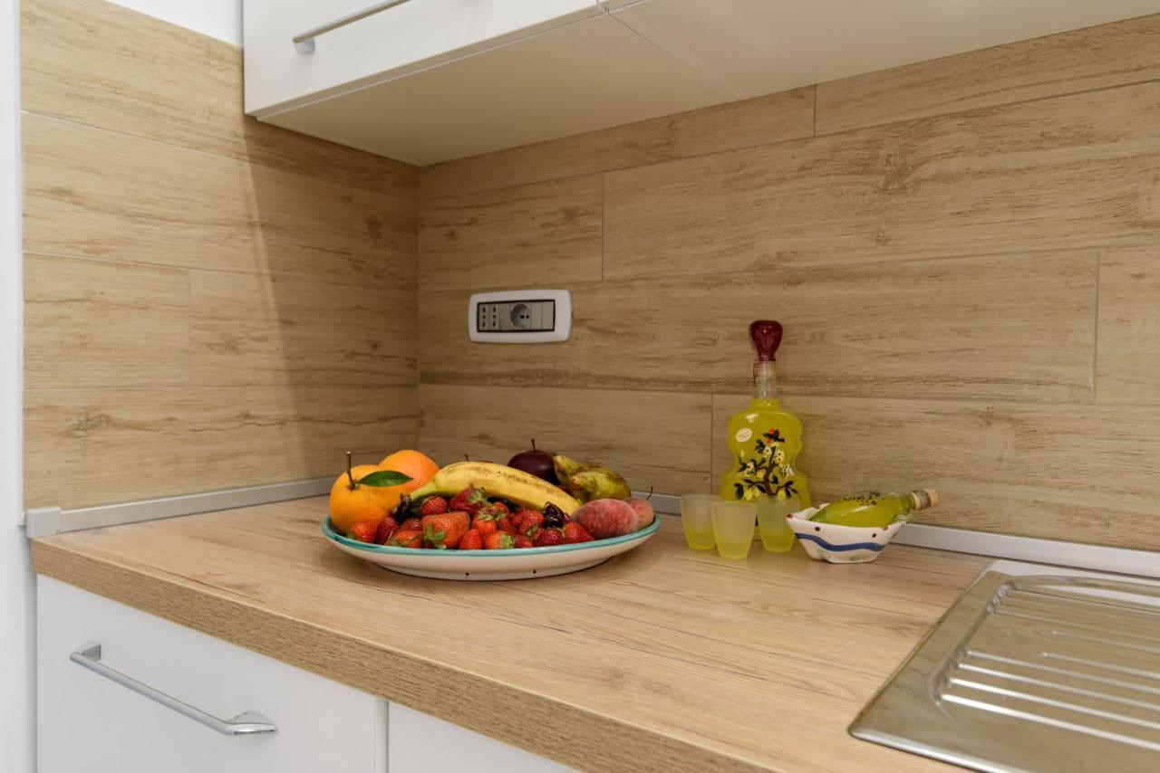 Symphony House Bed & Breakfast ซอร์เรนโต ภายนอก รูปภาพ