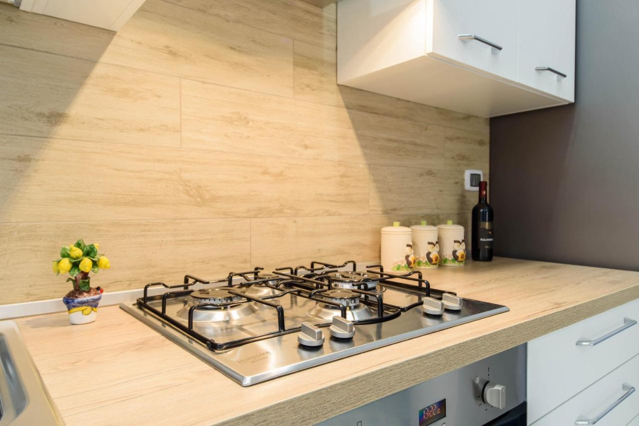 Symphony House Bed & Breakfast ซอร์เรนโต ภายนอก รูปภาพ