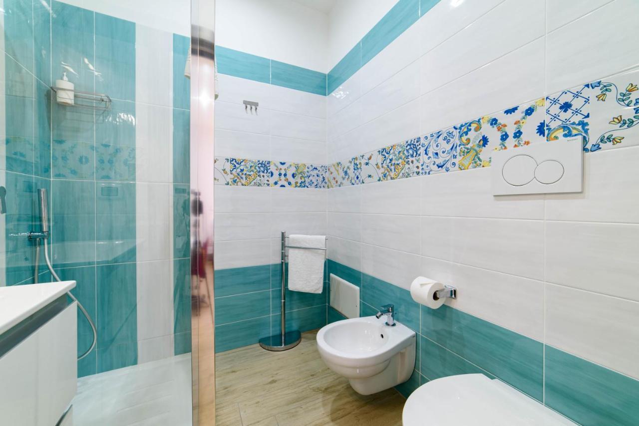 Symphony House Bed & Breakfast ซอร์เรนโต ภายนอก รูปภาพ