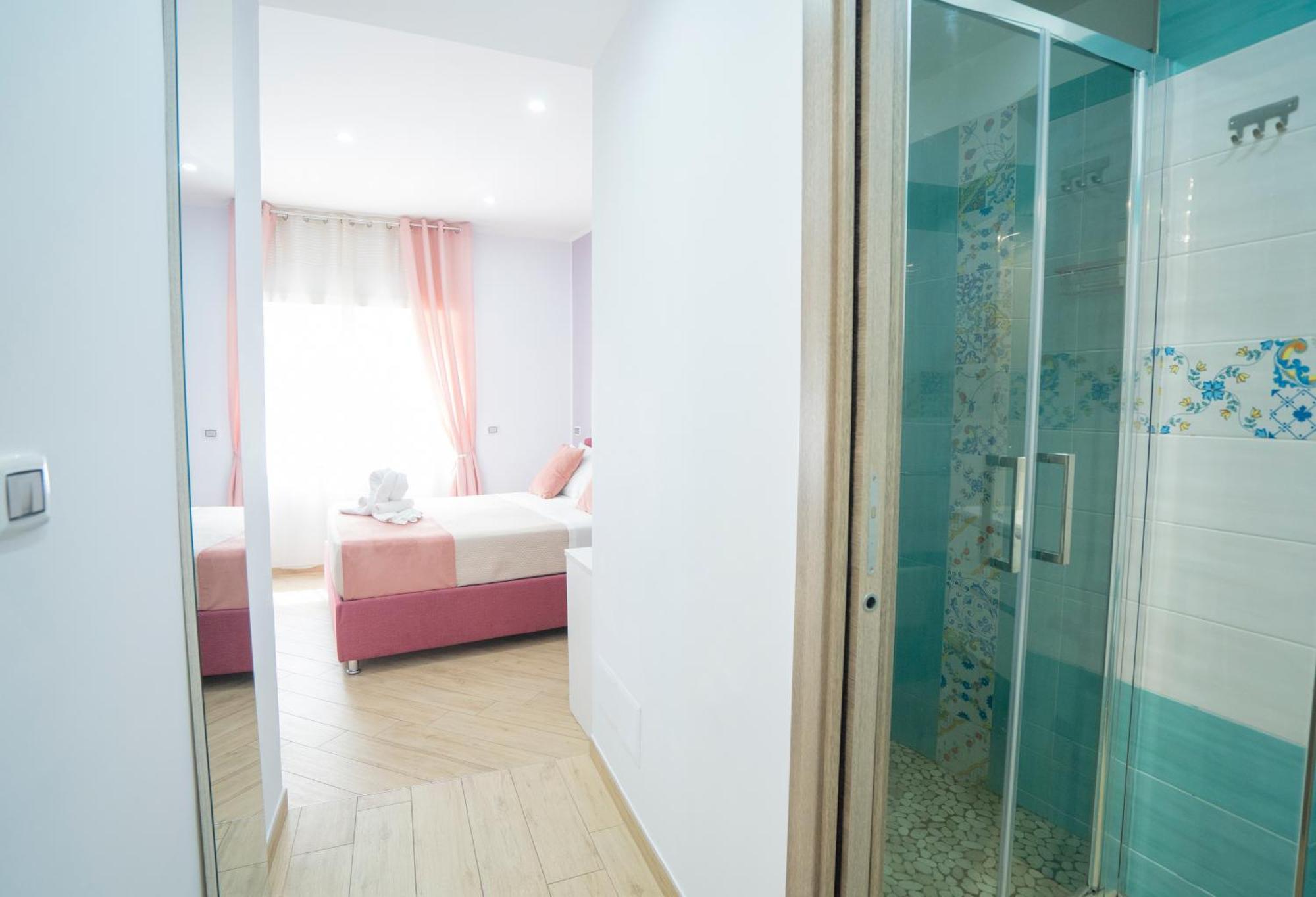 Symphony House Bed & Breakfast ซอร์เรนโต ภายนอก รูปภาพ
