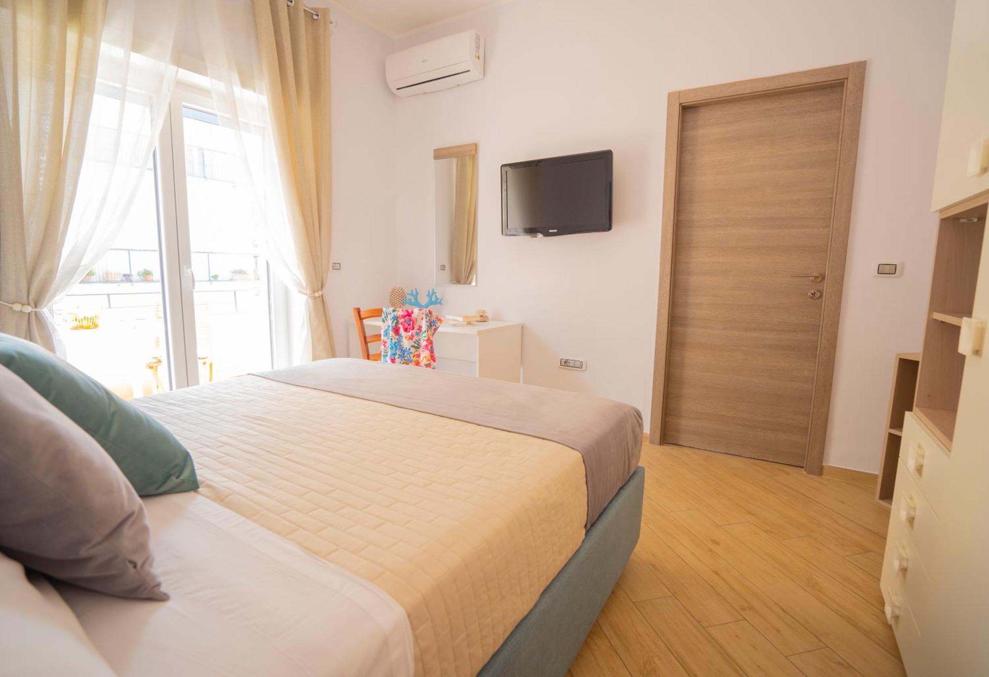 Symphony House Bed & Breakfast ซอร์เรนโต ภายนอก รูปภาพ
