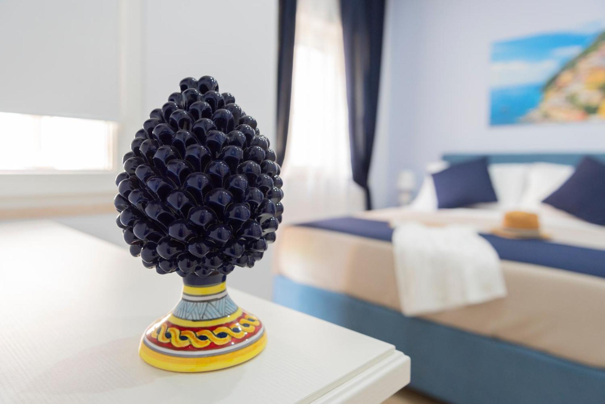 Symphony House Bed & Breakfast ซอร์เรนโต ภายนอก รูปภาพ