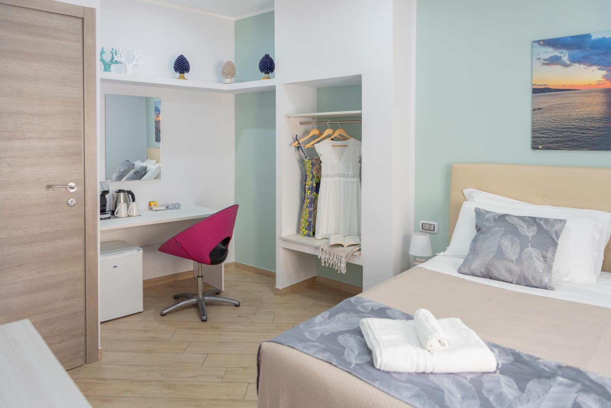 Symphony House Bed & Breakfast ซอร์เรนโต ภายนอก รูปภาพ